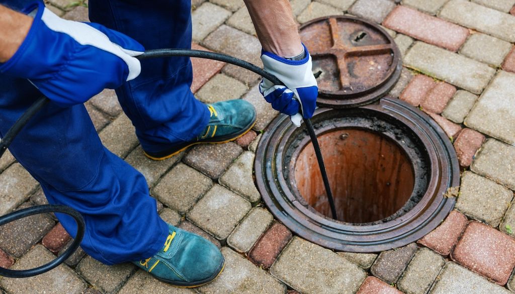 Hydro Jetting in Villa Verde